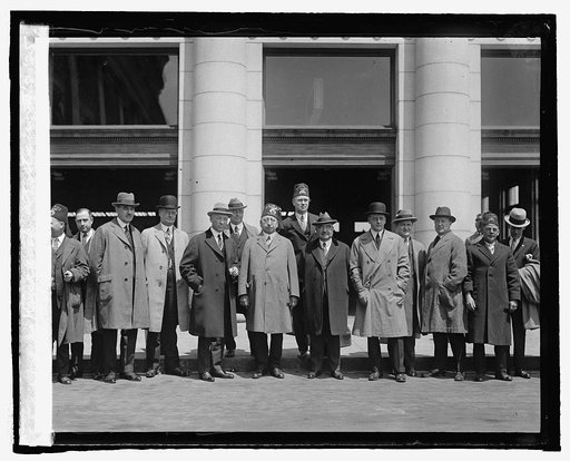 Shriners meet Mayor Kendrick at station, [5/2/25