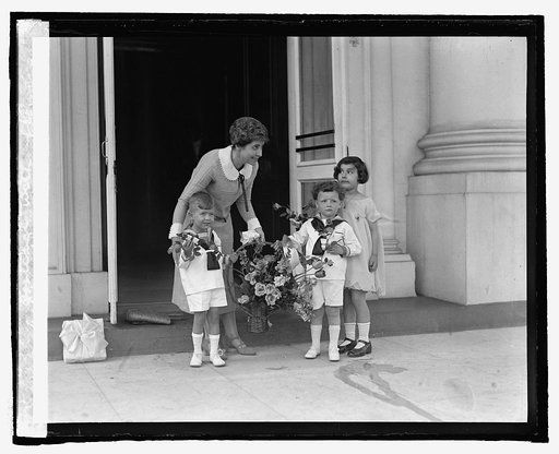 Children present Mrs. Coolidge with flowers, [5/1/25