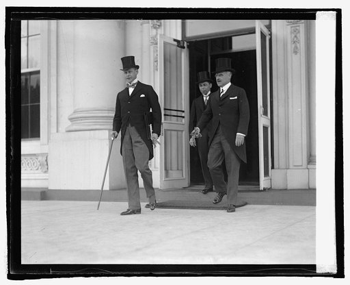 E.L.G. Procknik presents credentials as minister, 5/7/25