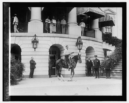 Tom Mix at W H., [5/21/25