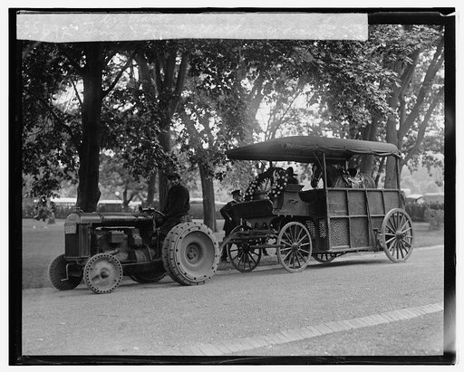 "Tony" Tom Mix's horse drawn by tractor, [5/21/25