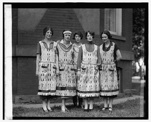 Debs. to serve as waitress at horse show, 5/12/25