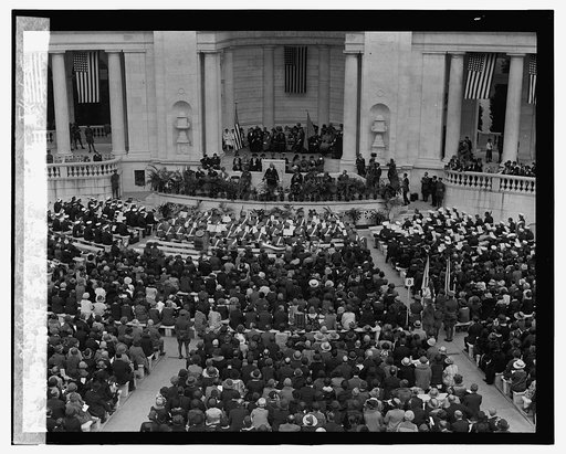 Dwight Davis at Mother's Day services at Arlington, 5/10/25