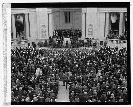 Mrs. H.H. McCluer at Mother's Day services at Arlington, 5/10/25