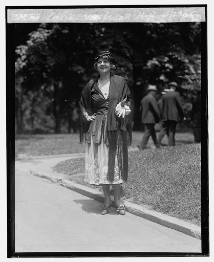 Lillian Walker at W.H., 5/29/25