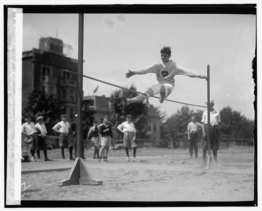 C.H. Milano - Ross School 5' 3/4" graded schools, Plaza playground
