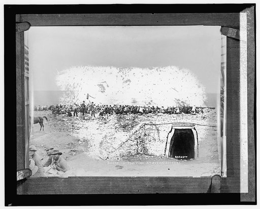 Boers in position at Queen's battery; Barnett