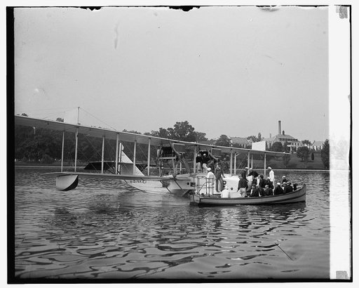 First flight of middies at Annapolis, 8/7/25
