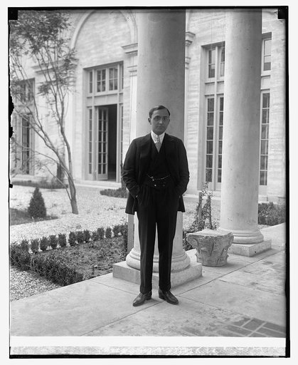 Signor Leonarto Vitetti, Attache of Italian Embassy, [8/5/25