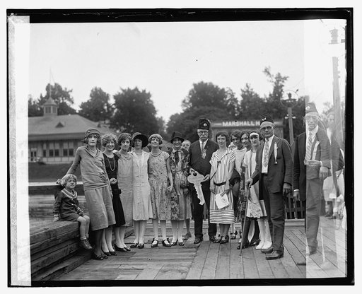 E. Schmidt & Grotto girls, Marshall H.