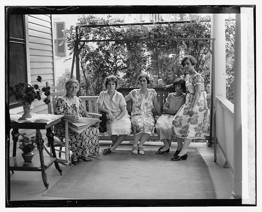 Mrs. R.S. Ladd & family, 8/15/25