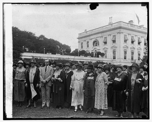 War Mothers at W.H., [9/14/25