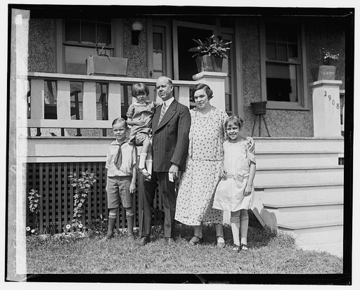 Lt. W.L. Richardson & family, [9/4/25