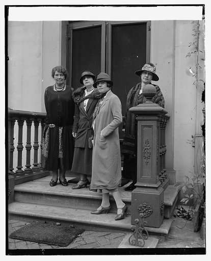 Egyptian & American women at Natl. Woman's Party, 10/6/25