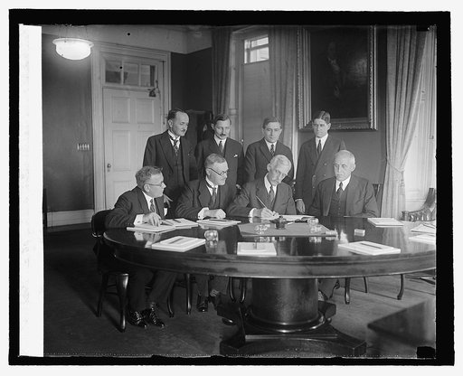 Czechoslovakia & American Debt Commisions, [10/13/25