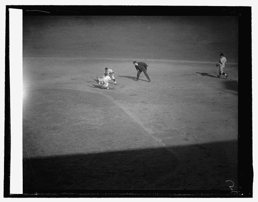 Peckinpaugh out at 2nd base 4th inning, 10/10/25