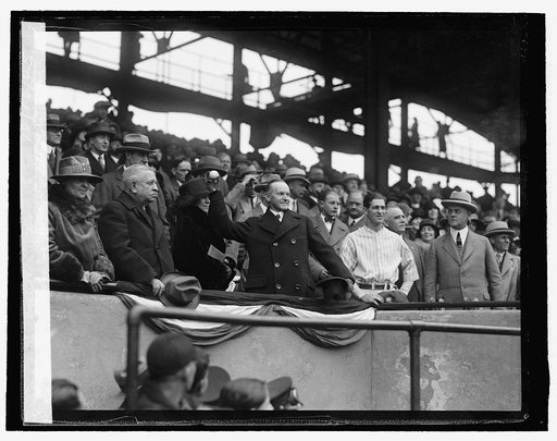 Coolidge throwing out 1st ball, 10/10/25