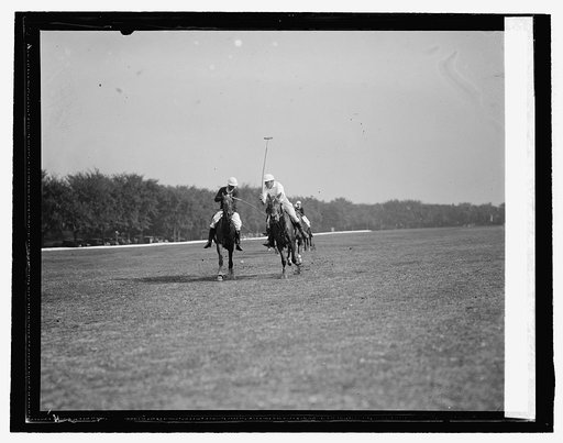 War Dept. whites & 16th field artillery of Fort Meyer, Va.