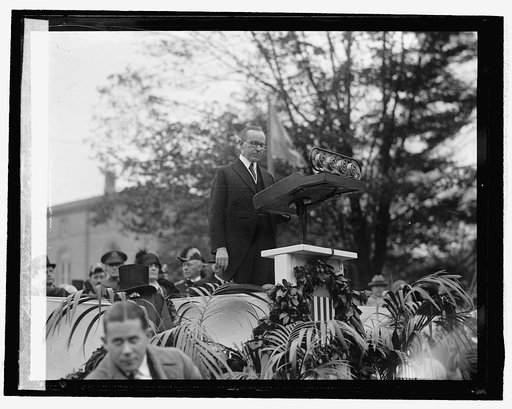 Pres. Coolidge at unveiling of Gen San Martin Statue, [10/28/25