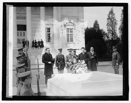 Gen. S.T. Hsu of China and military mission, [10/26/25