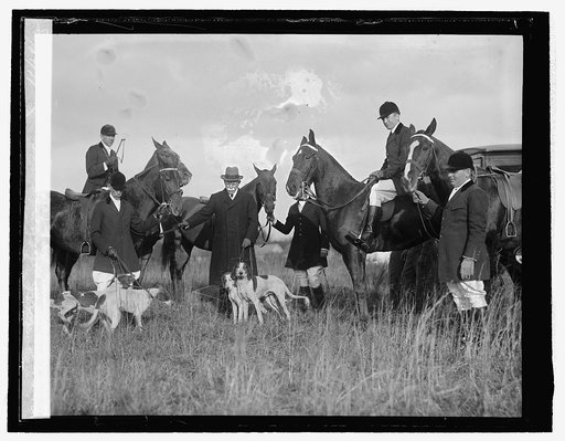 Colonel Robt. M. Thompson with hounds, 11/4/25