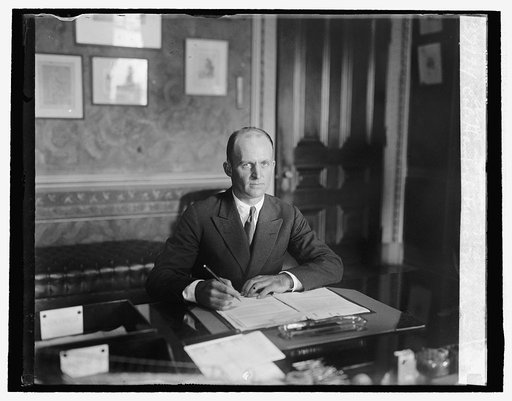 Col. Hanford MacNider, Asst. Sec. of War, [10/16/25