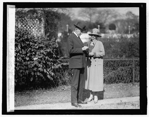 Pres. Coolidge enrolls in Red Cross, 10/29/25