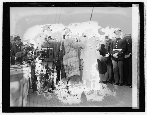 Miss Neville Gherardi enrolling cook T.T. Cates, 11/5/25