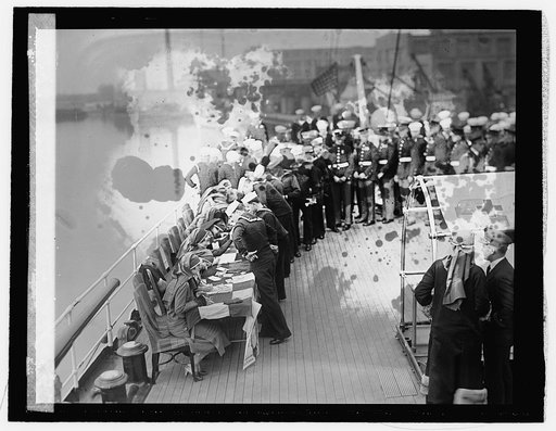 Debs. enrolling officers & crew of Mayflower in Red Cross, [11/5/25