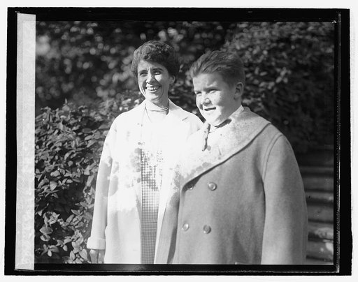 Mrs. Coolidge & Joe Nevin, Wash., typical boy, 10/31/25