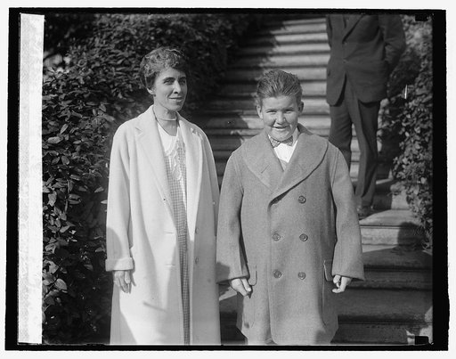 Mrs. Coolidge & Joe Nevin, Wash., typical boy, [10/31/25
