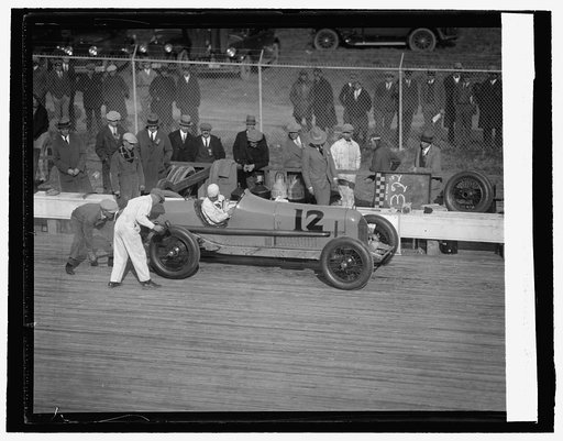 DePaolo in pit for tire change, 10/26/25