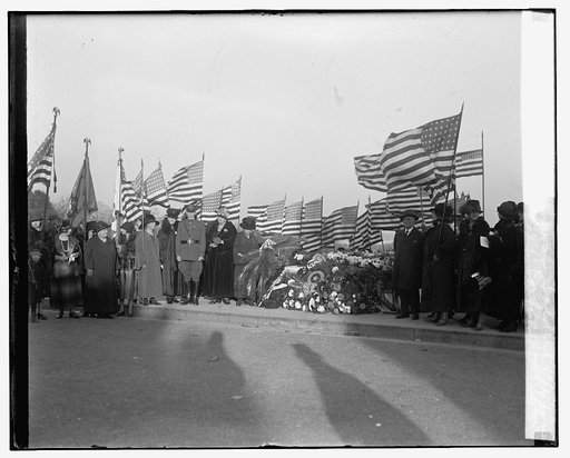 Womens Relief Corps at Tomb of Unknown Soldier, 11/11/25