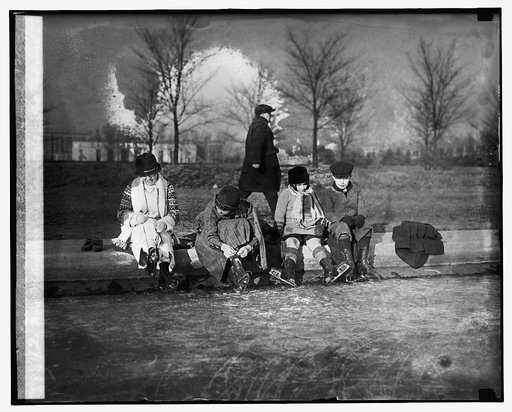 Mrs. Manderville Carlisle, Katherine Carlisle, Molly & Calderon Howe, 12/29/25