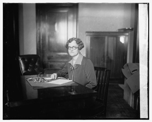 Miss Mary J. Simpson, journal clerk of Senate, [1/15/26