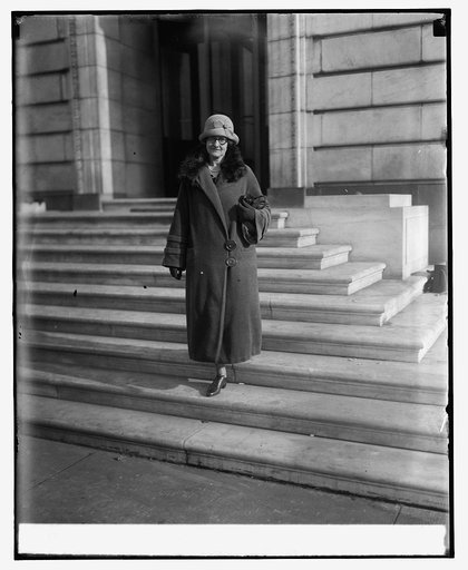 Miss Mary J. Simpson, journal clerk of Senate, 1/15/26
