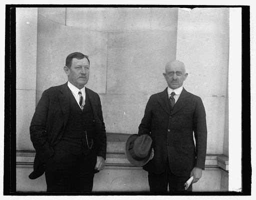 Rep. F. Menges of Pa. (left) & Rep. H.J. Pratt of N.Y.