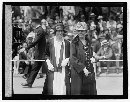Countess Szechenyi (on left), [5/15/26