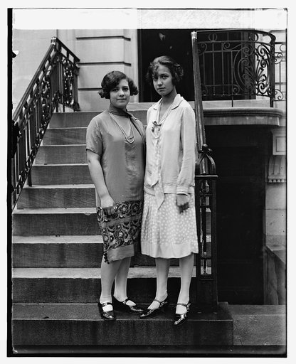 Magdalena & Carmen Rosa Aguilar