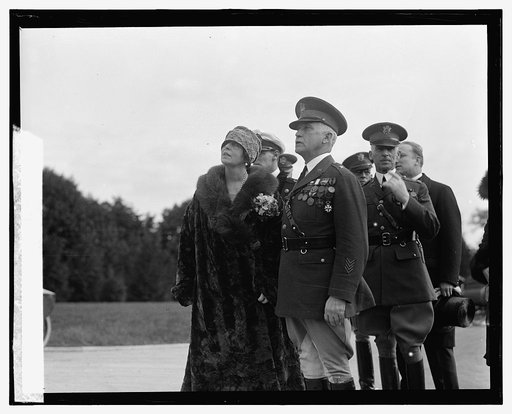 Queen Marie Gen'l Summerall, 10/19/26