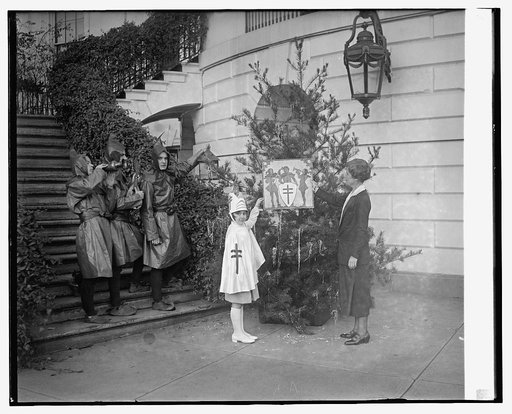 Mrs. Coolidge & Peggy Kahn, 11/27/26