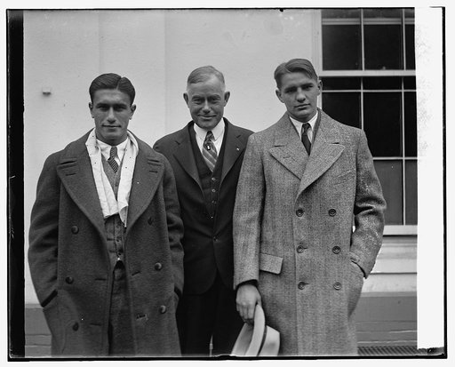 Membs. Mich. Univ. football team, 10/29/26