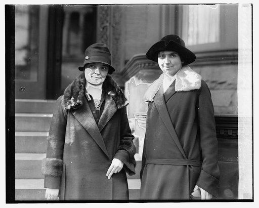 Madam Lipa, Lelialada Klinderova, 12/29/26