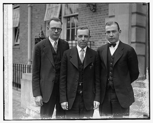 Am. College debating team (1) Wm. F. Williams Okla., (3) Wm. A. McSwain S.C., (7) Jno. T. Trumble, Ga., 3/18/27