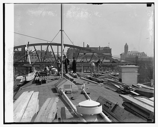 Repairs to White House, [4/16/27