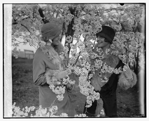 Juilette & Angelica Pueyrredon, [3/22/27