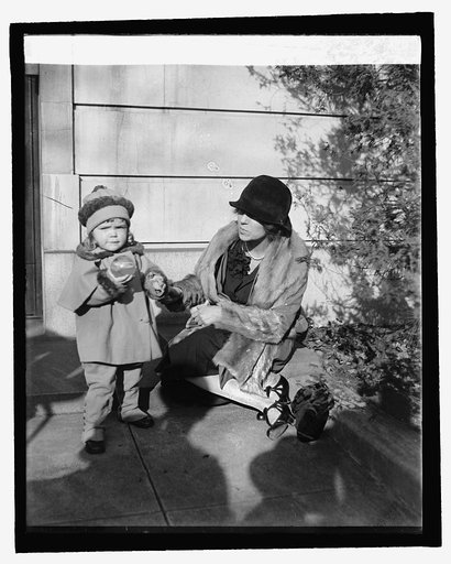 Paulina & Mrs. Nicholas Longworth, 2/12/27