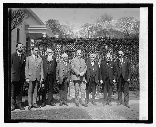 Pres. Coolidge with Veterans of Foreign Wars, 4/18/27