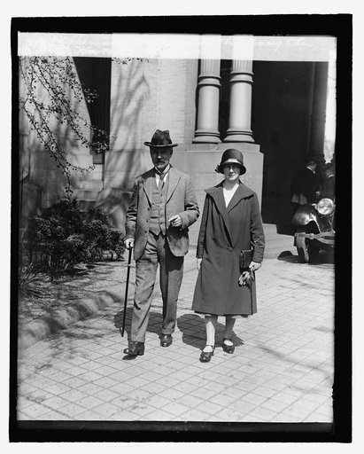 Ramsay McDonald & his daughter Isabel, 4/20/27
