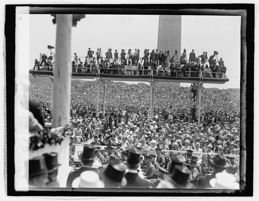 Photographs stand, Lindbergh celebration, 6/11/27